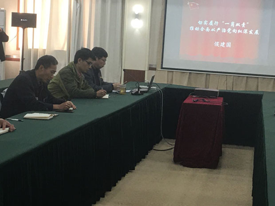 说明: http://www.xxmu.edu.cn/__local/4/65/9F/D58872D68CBA7B87A8D5A9FCB89_37ED5F8F_4693A.png