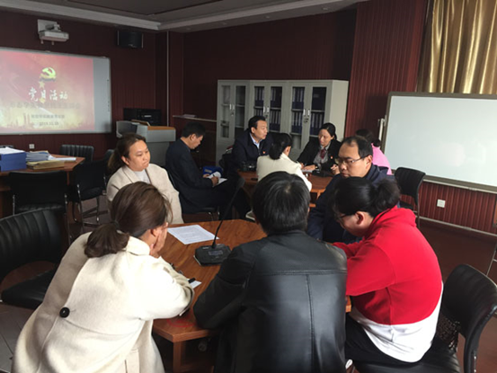 说明: http://www.xxmu.edu.cn/__local/4/9C/47/3D591E0958ACD3381C16821FB6F_1A04FB7E_56464.png