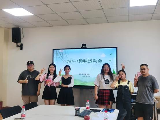 https://www.xxmu.edu.cn/__local/9/F4/F6/AFD452BA1EF661FFF6A52CE486A_D07EDCC7_69FF.jpg