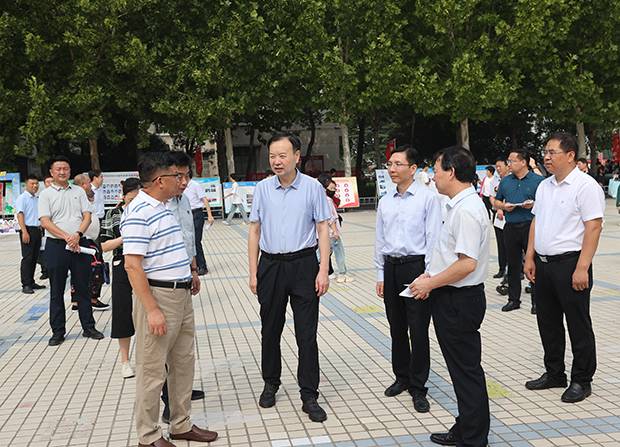 https://www.xxmu.edu.cn/__local/5/9D/DC/657A5ACAA76A6EF1EA3DC1AD893_CC509CA0_8DFEF.png