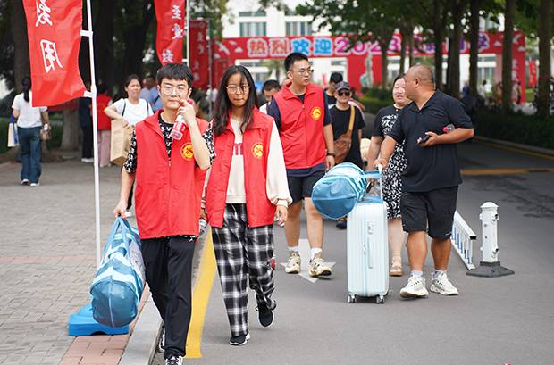 https://www.xxmu.edu.cn/__local/3/84/86/54E058EDA538104F2AEA37F55E5_A087BD77_70E80.png