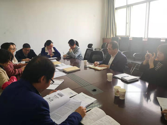 说明: http://www.xxmu.edu.cn/__local/D/DB/B5/5E62921B4BE2A9F5CD1B70E1A59_362C44D2_45075.png