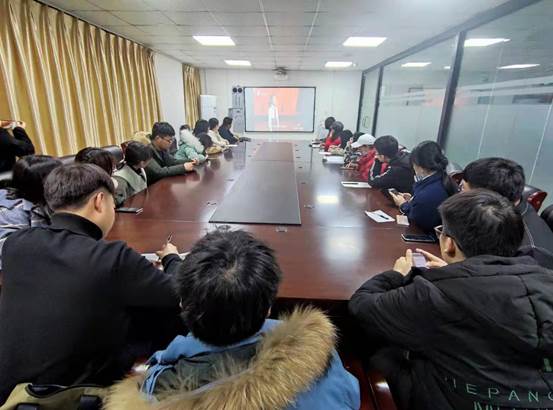 说明: C:\Users\ADMINI~1\AppData\Local\Temp\WeChat Files\6701550e92d1817458ce5bbfa949fa0.jpg